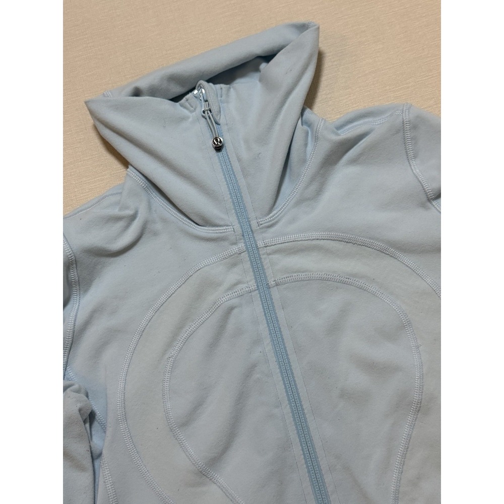 Lululemon Define Jacket Full Zip Thumbholes Funnel Neck  Light Blue P3 Size 6